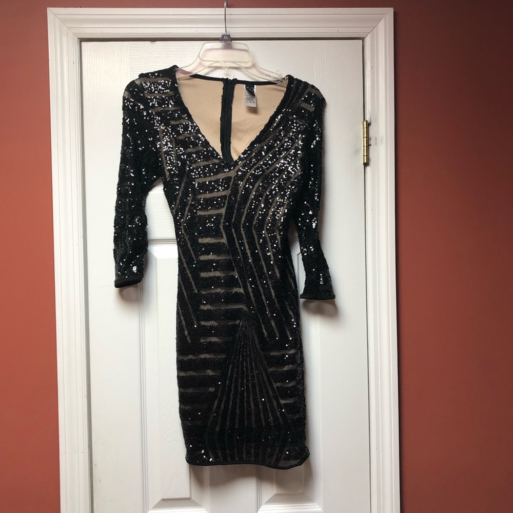 Black Sequin V Neck Dress - Picture 1 of 4